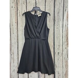 Everly Skater Dress Women L Black Solid V-Neck Sleeveless Little Black Fit Flare